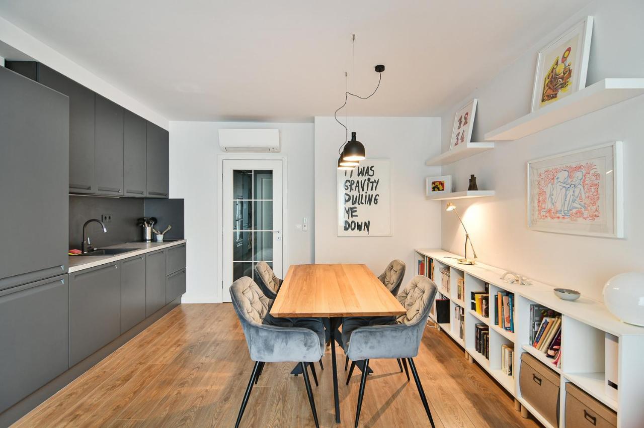 Cosy Stylish Central 1Br & Wi-Fi Varna Esterno foto