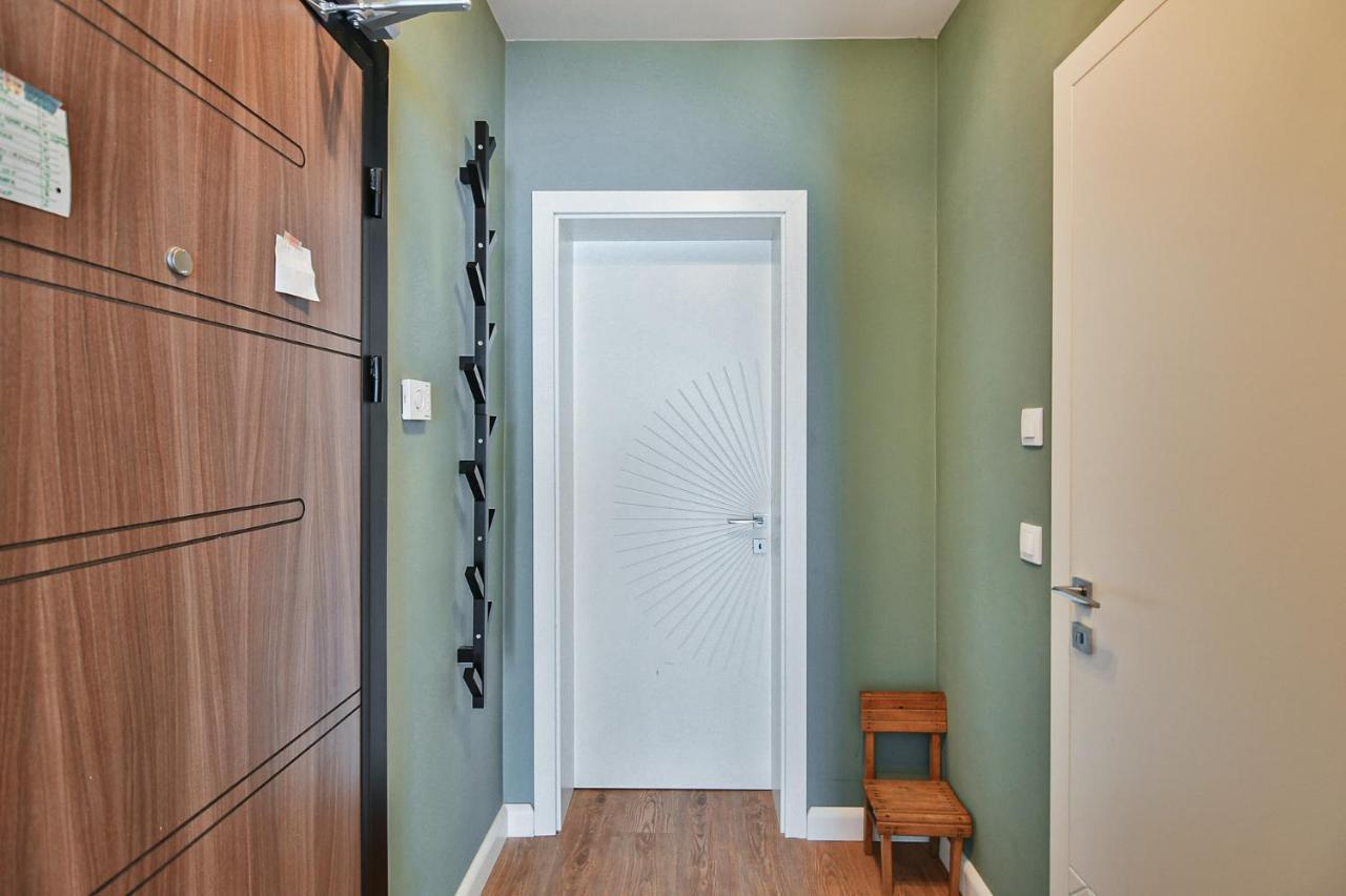 Cosy Stylish Central 1Br & Wi-Fi Varna Esterno foto
